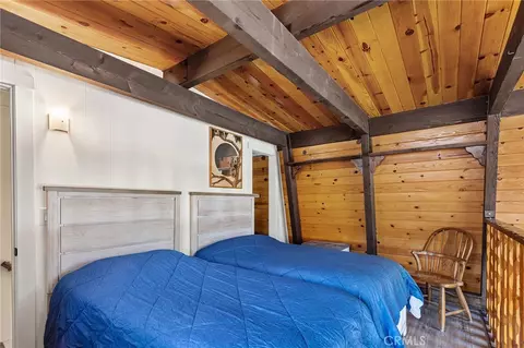 Bedroom - 189 Moreno Ln, Sugarloaf, CA 92386 photo 1 of 6