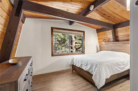 Bedroom - 189 Moreno Ln, Sugarloaf, CA 92386 photo 6 of 6