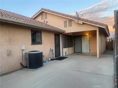 Exterior - 797 Cortez, Hemet, CA 92545 photo 2 of 4
