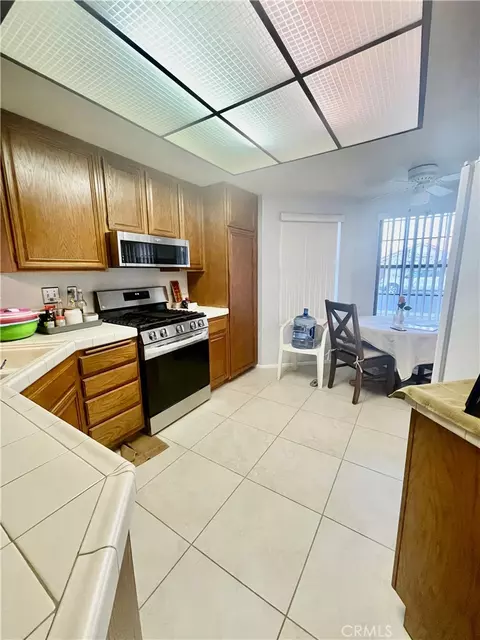 Kitchen - 797 Cortez, Hemet, CA 92545 photo 1 of 1