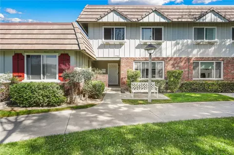 4586 Larwin, Cypress, CA 90630
