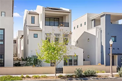 102 Yugen, Irvine, CA 92618