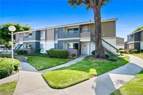 2847 S Fairview #D, Santa Ana, CA 92704