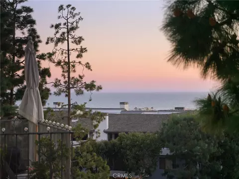 102 Scholz Plz #34, Newport Beach, CA 92663