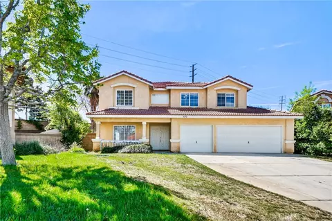 6252 Sunset Canyon Ct, Lancaster, CA 93536