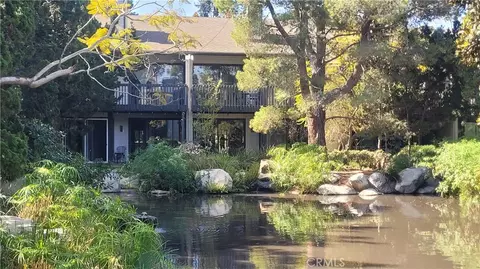 2538 W Macarthur UNIT E, Santa Ana, CA 92704