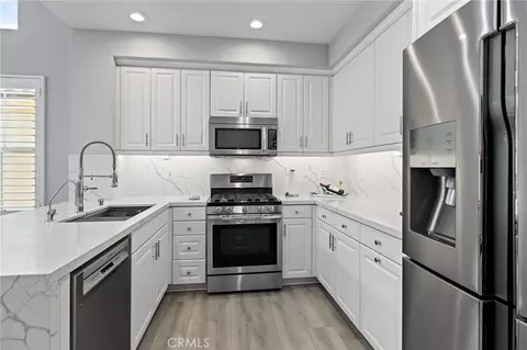 16 Serenity, Irvine, CA 92618
