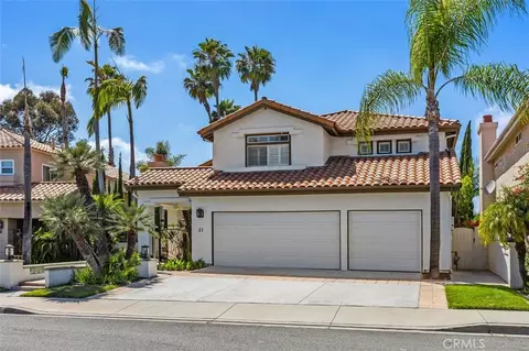 21 Agia, Laguna Niguel, CA 92677