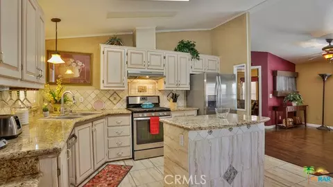 22840 Sterling #92, Palm Springs, CA 92262