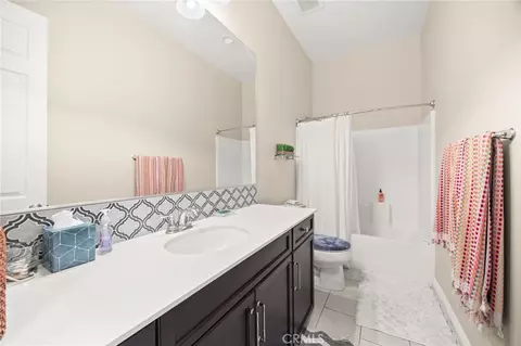 Bath - 84994 Bedero Ct, Indio, CA 92203 photo 3 of 3
