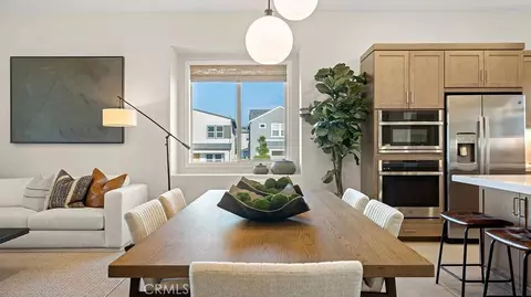 Dining - 840 Sonia, Irvine, CA 92618 photo 2 of 2