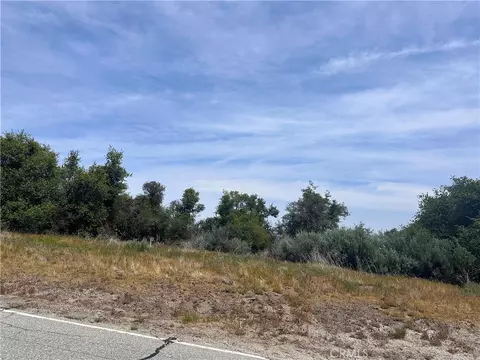 24680 Jacaranda, Tehachapi, CA 93561 photo 4