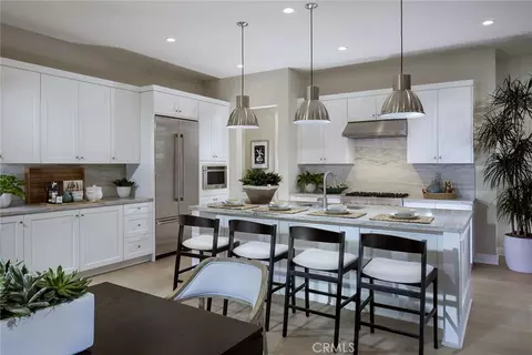 222 Maricopa, Irvine, CA 92618