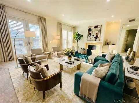 143 N Arnaz #204, Beverly Hills, CA 90211