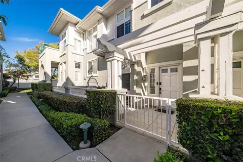 18061 Joyful Ln #104, Huntington Beach, CA 92648