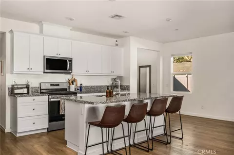 Kitchen - 20996 Mountain Gate Dr, Riverside, CA 92507 photo 2 of 5