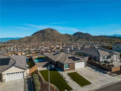 View/Area - 20996 Mountain Gate Dr, Riverside, CA 92507 photo 6 of 18