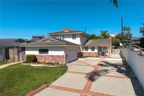 1135 Catalina Ave, Seal Beach, CA 90740