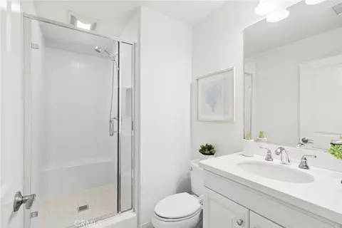 Bath - 21 Somerton, Irvine, CA 92620 photo 2 of 2