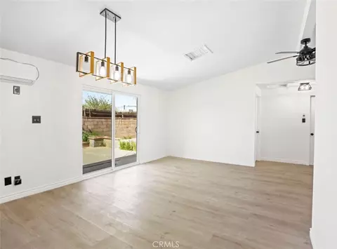 Living - 44715 Gingham, Lancaster, CA 93535 photo 1 of 2