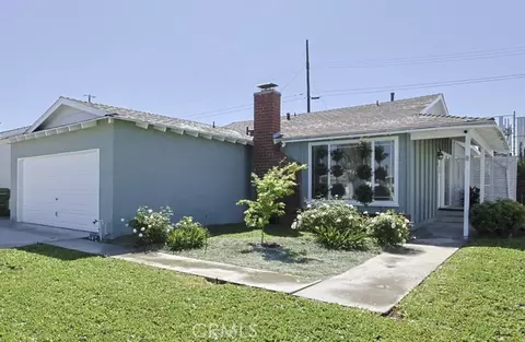 1328 W 214th St, Torrance, CA 90501