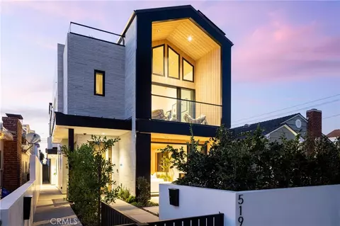 519 Narcissus Ave #A, Corona Del Mar, CA 92625
