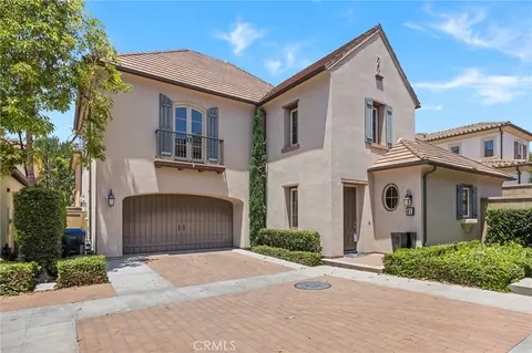 61 Bloomington, Irvine, CA 92620