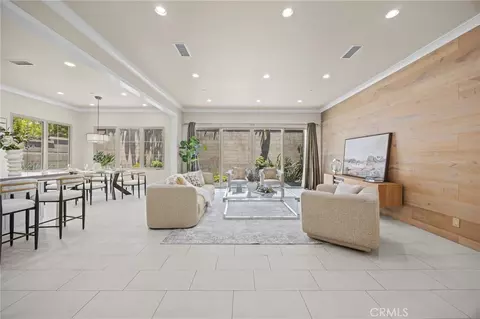 Living - 61 Bloomington, Irvine, CA 92620 photo 4 of 4