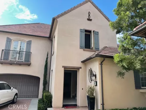 61 Bloomington, Irvine, CA 92620