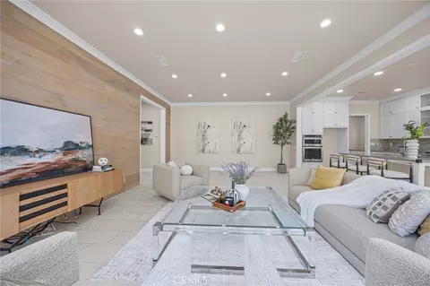 Living - 61 Bloomington, Irvine, CA 92620 photo 1 of 4