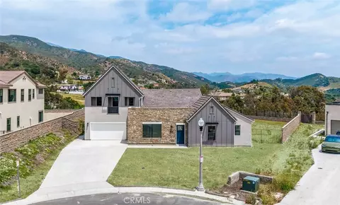 Exterior - 18510 Boulder Blf, Silverado, CA 92676 photo 3 of 10