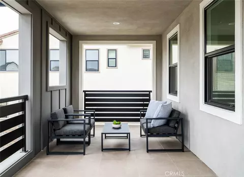 Exterior - 18510 Boulder Blf, Silverado, CA 92676 photo 5 of 10