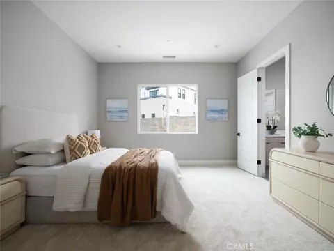 Bedroom - 18510 Boulder Blf, Silverado, CA 92676 photo 2 of 4