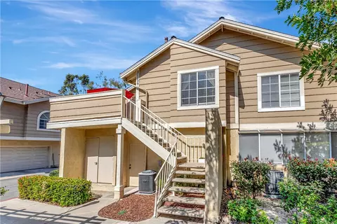 21156 River Gln #50, Lake Forest, CA 92630