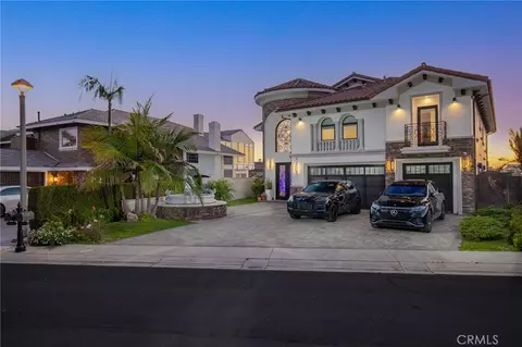 16861 Marina Bay Dr, Huntington Beach, CA 92649