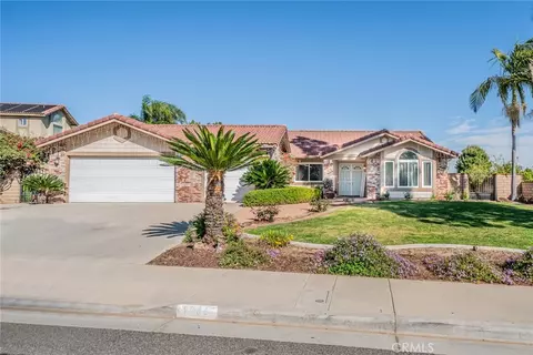 6744 Mission Grv N, Riverside, CA 92506