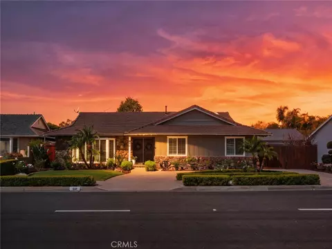 840 S Yorba, Orange, CA 92869