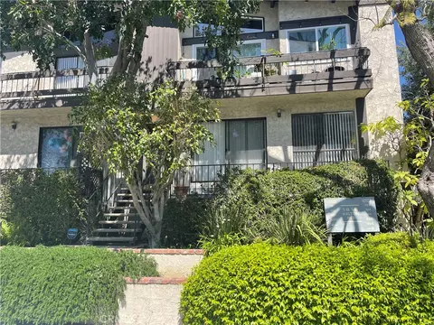 1818 Kelton Ave #101, Los Angeles, CA 90025