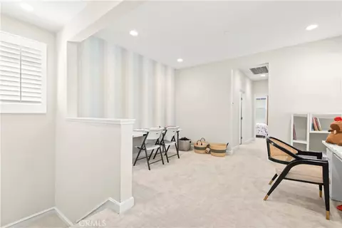 Entry Way - 72 Granite Path, Irvine, CA 92620 photo 2 of 4