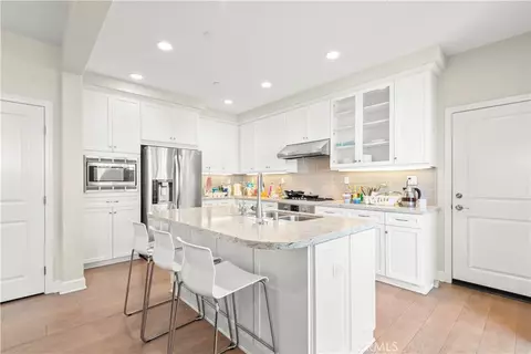 Kitchen - 72 Granite Path, Irvine, CA 92620 photo 2 of 5