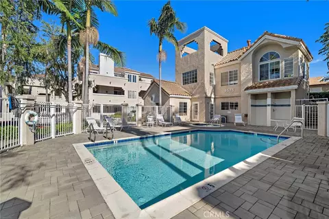 4581 Warner Ave #202, Huntington Beach, CA 92649