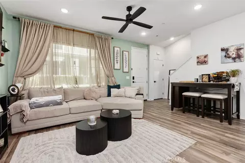 Living - 344 Zest Ln, Fallbrook, CA 92028 photo 1 of 1