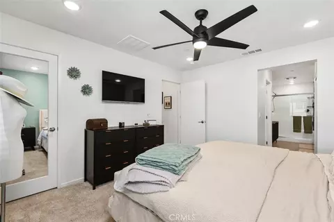 Bedroom - 344 Zest Ln, Fallbrook, CA 92028 photo 2 of 6