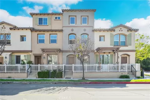 312 N Fenimore Ave, Azusa, CA 91702