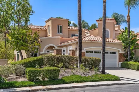 49 Via Barcaza, Coto De Caza, CA 92679
