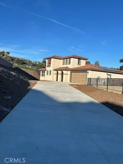 1361 N Amanda Gln N, Escondido, CA 92029