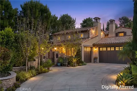 20 Blue Smt, Irvine, CA 92603