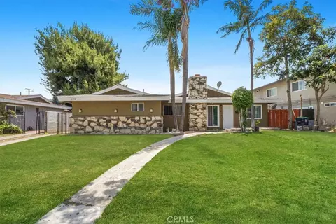 11712 Stuart Dr, Garden Grove, CA 92843