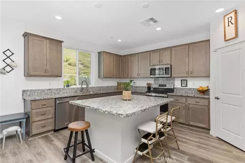 Kitchen - 35342 Josh Dr, Beaumont, CA 92223 photo 1 of 2