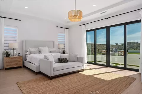 Bedroom - 18411 Boulder Blf, Silverado, CA 92676 photo 2 of 4